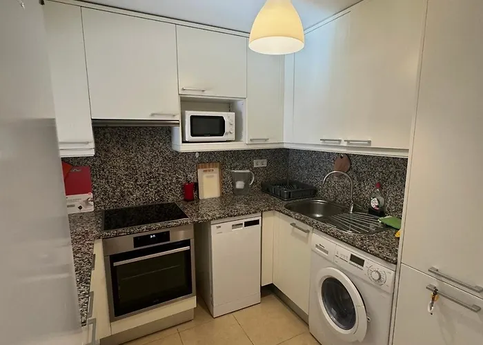 Precioso Piso Cerca De Playa Fenals Con 2 Piscinas Y Terraza Apartment *