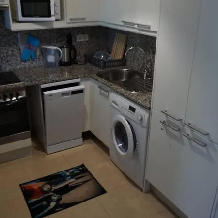 Apartment Precioso Piso Cerca De Playa Fenals Con 2 Piscinas Y Terraza