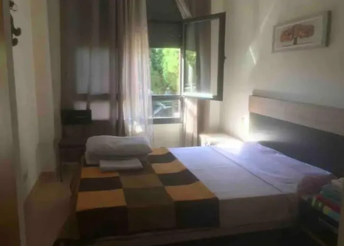 Precioso Piso Cerca De Playa Fenals Con 2 Piscinas Y Terraza Appartement Lloret de Mar