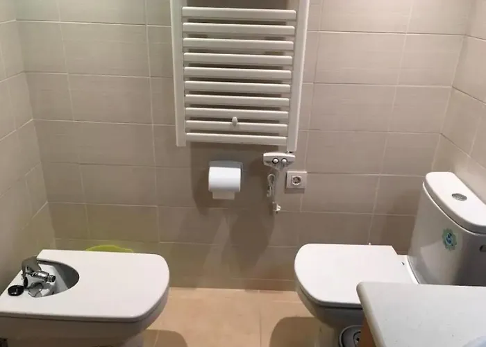 아파트 Precioso Piso Cerca De Playa Fenals Con 2 Piscinas Y Terraza