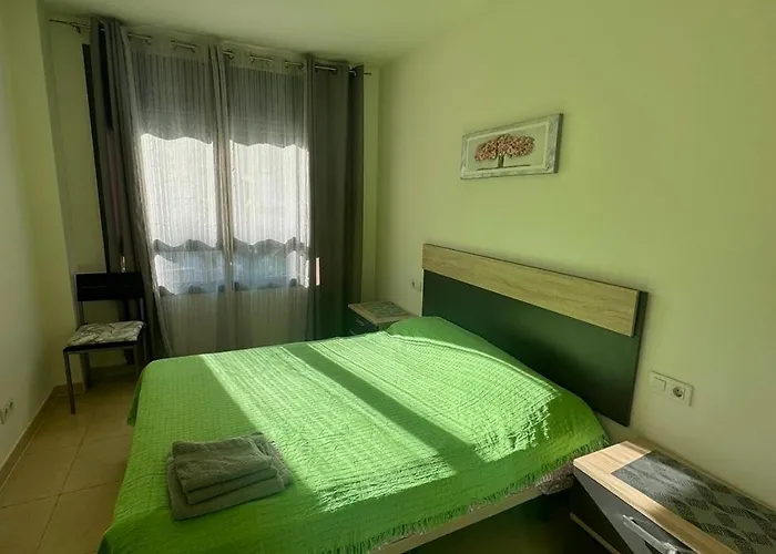 Precioso Piso Cerca De Playa Fenals Con 2 Piscinas Y Terraza * 료렛 드 마르